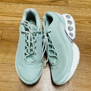 Nike Air Max DN Sneakers Mint Green